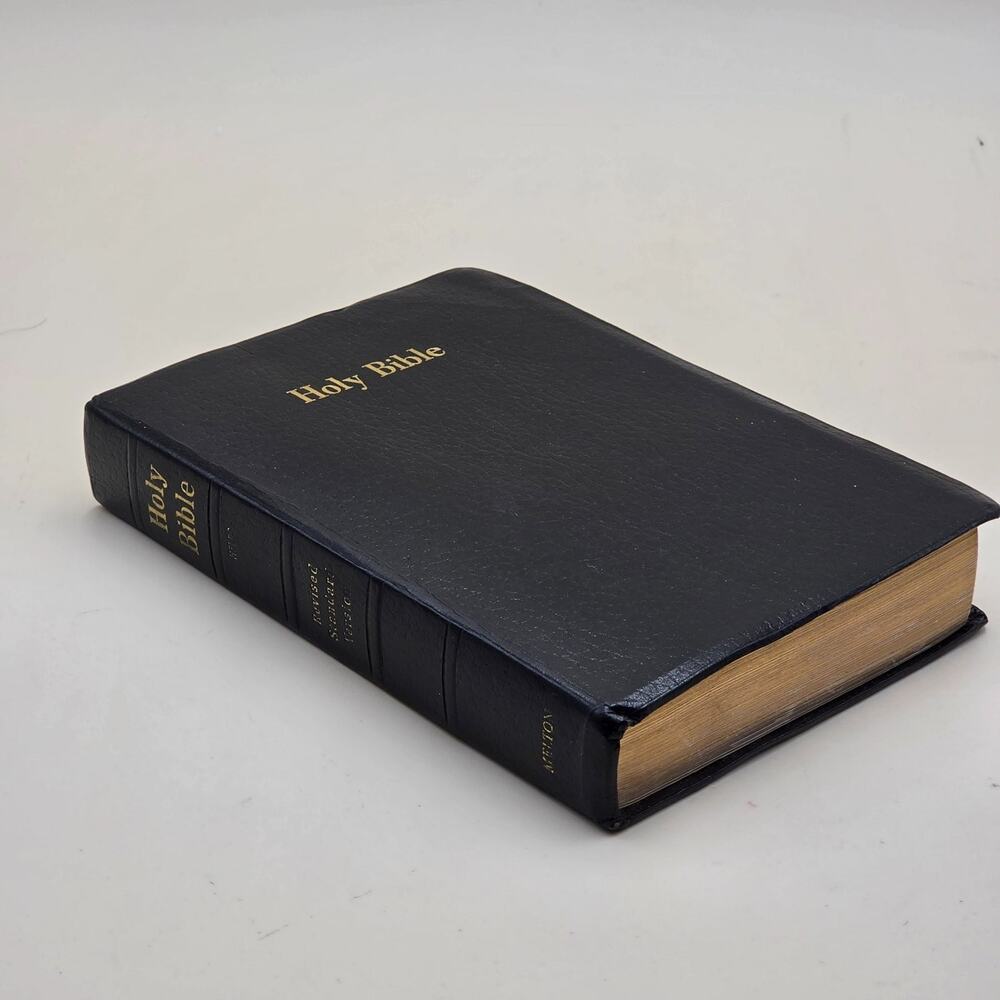 Vintage 1971 RSV Bible Second Edition Melton Book Co Thomas Nelson Photo Inserts